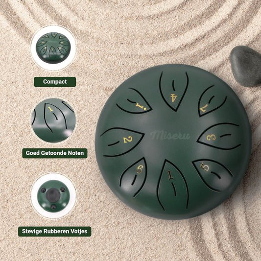 Miseru Handpan met drumsticks